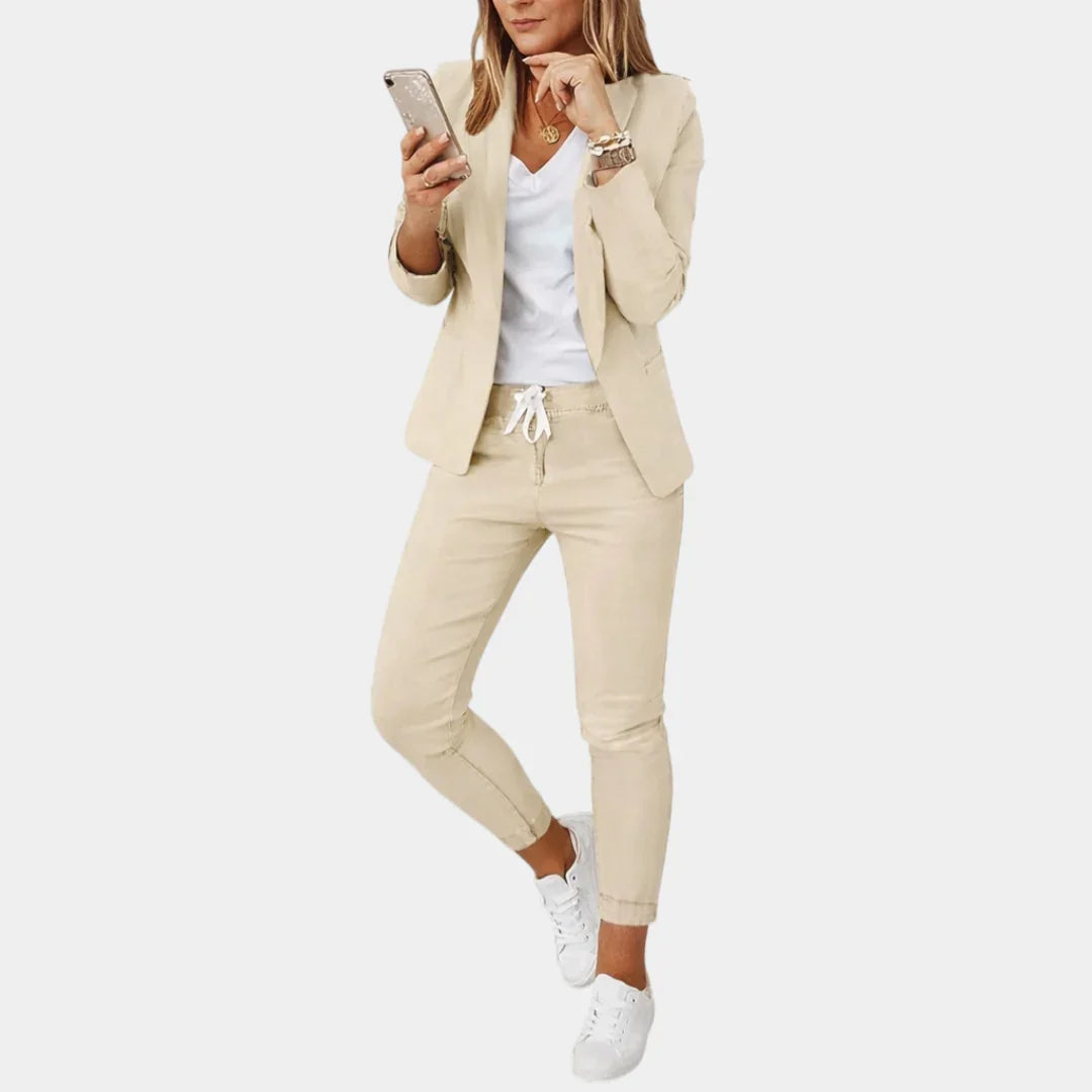 Beige / 8